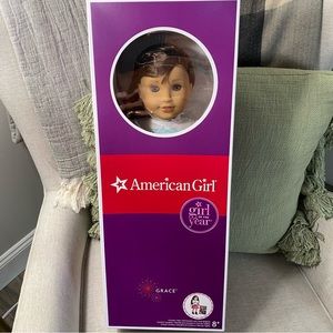 New American Girl Grace Thomas Doll in  Box + Book  2015 GOTY NIB